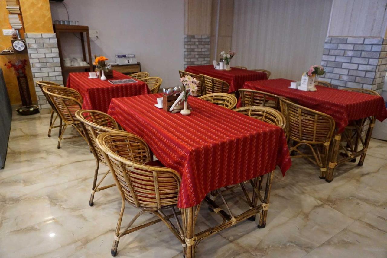 Hotel Kaanha Residency Inn By Shree Krishna Hospitality Rishikesh Bagian luar foto